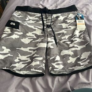 Men’s Swim Trucks. Size 33. 9” inseam